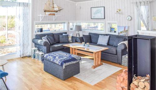 Three-Bedroom Holiday Home 