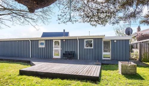 Four-Bedroom Holiday Home