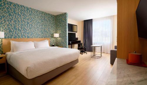 Superior King Room with Sofa Bed