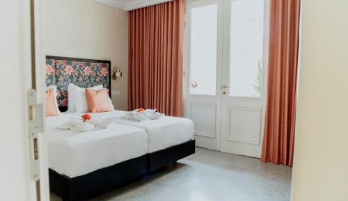 Double or Twin Room with City View