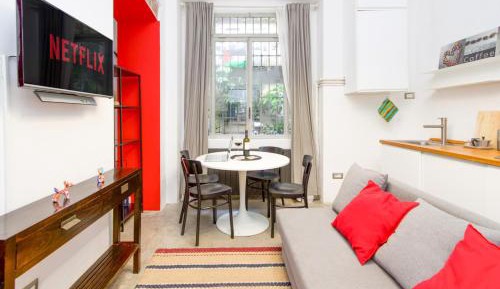 One-Bedroom House