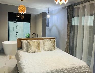 One-Bedroom Villa