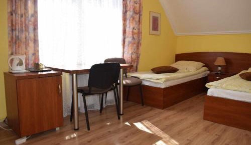 Large Double Room