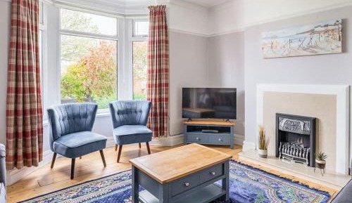 Three-Bedroom Holiday Home 