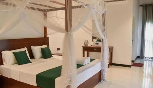 Quadruple Room with Balcony