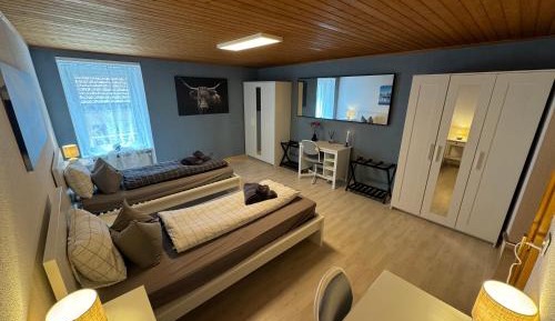 Three-Bedroom Apartment with Mountain View