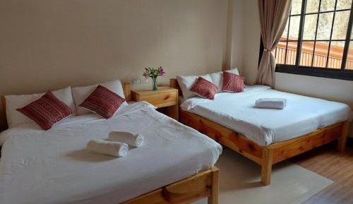 Quadruple Room with Private Bathroom