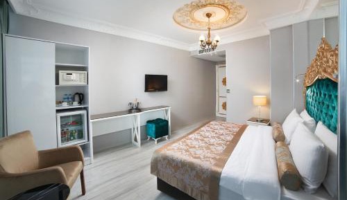 Superior King Room