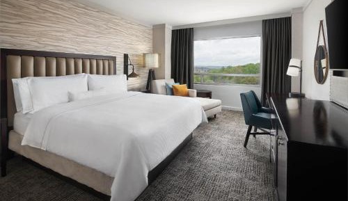 Guest Room, 1 King