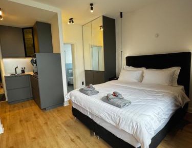 King Room with Balcony