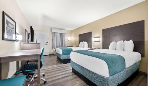 Double Room with Two Double Beds - Non-Smoking