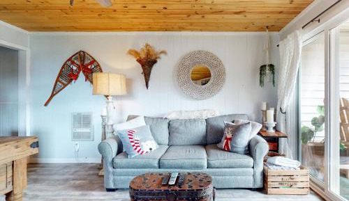 One Bedroom Apartment