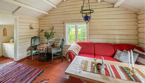 Three-Bedroom Holiday Home 