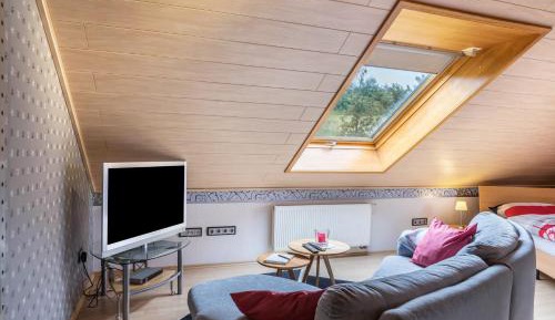 Superior One-Bedroom Apartment with Balcony