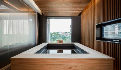Premier Timber Suite