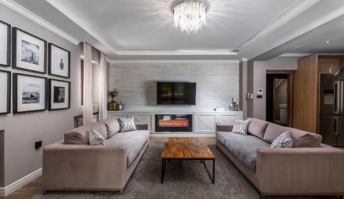 Four-Bedroom Holiday Home