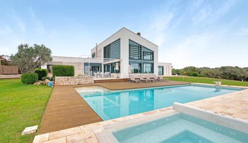 Villa with Sea View