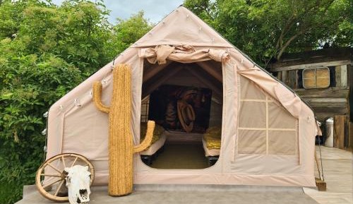 Tent