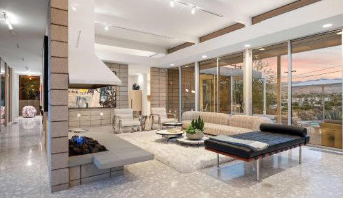 Three-Bedroom Vacation Home 