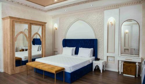 Superior King Room