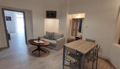 Studio Apartment with Balcony