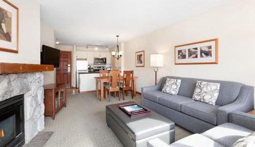 Condo, 1 Bedroom (Unit 365)