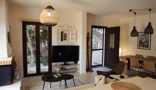 Deluxe Villa