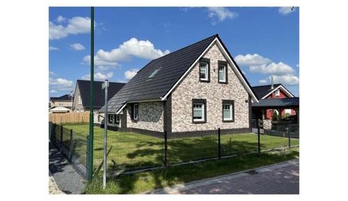 Three-Bedroom Holiday Home 
