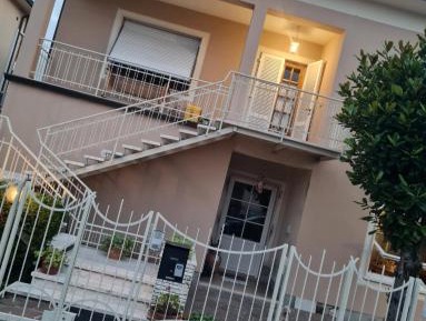 Two-Bedroom Apartment with City View