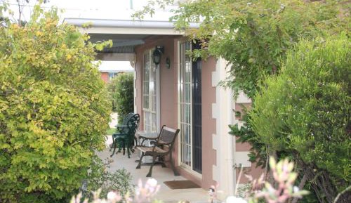 Two-Bedroom Cottage - Kirby
