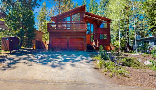 Four bedroom holiday home 