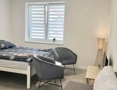One-Bedroom Apartment with Terrace