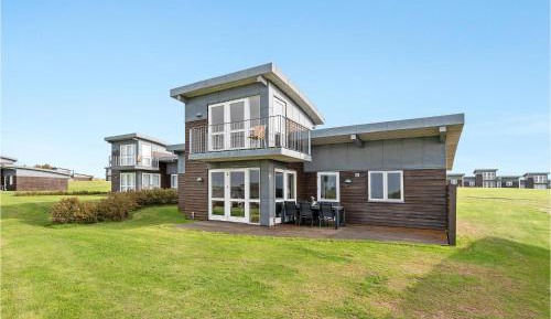 Four-Bedroom Holiday Home