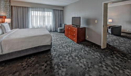 King Suite with Sofa Bed