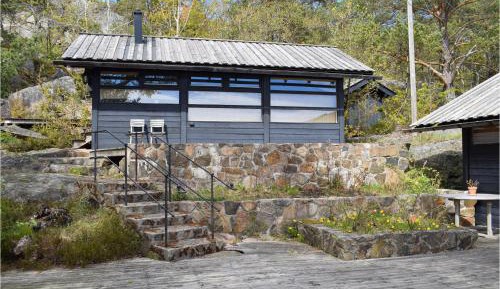Four-Bedroom Holiday Home