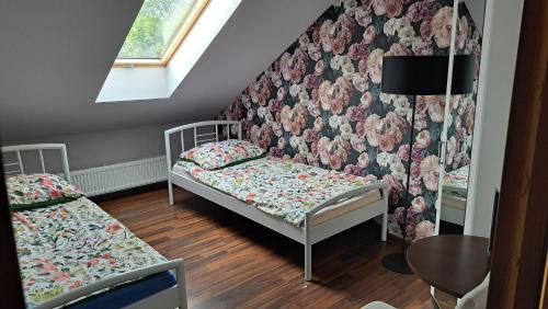 Twin Room with Private Bathroom