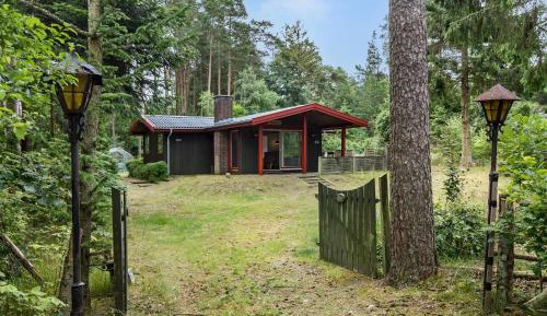 Three-Bedroom Holiday Home 