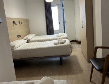 Triple Room with Three Single Beds