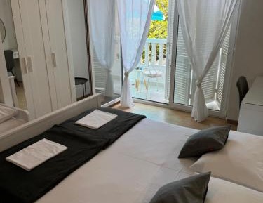 Apartment with View and Balcony