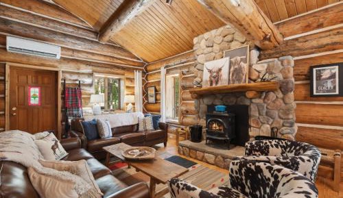 Three-Bedroom Vacation Home 