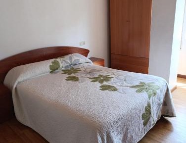 Five-Bedroom Apartment