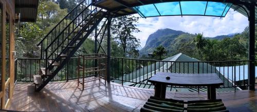 King Room with Mountain View