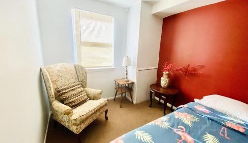Queen Room with Shared Bathroom