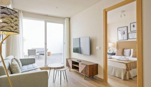 One-Bedroom Apartment