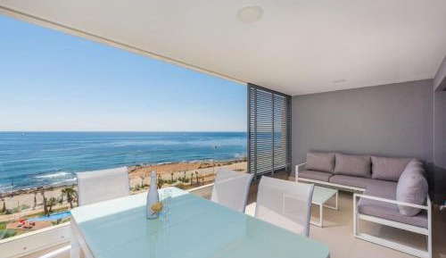 Apartment with Sea View