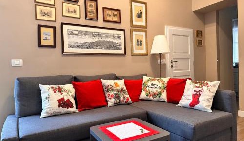 Three-Bedroom Apartment "Ivan"