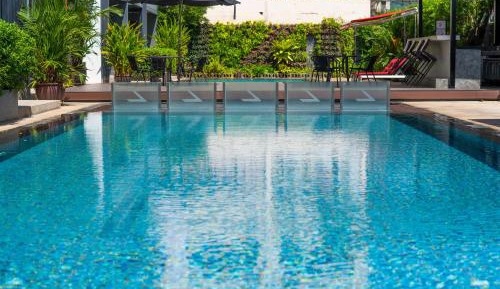 Double or Twin Room with Swimming Pool Access