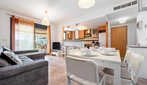 Three-Bedroom Superior Apartment