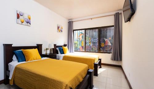 Twin Room with Shared Bathroom