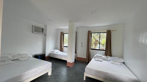 Family Room with Sea View